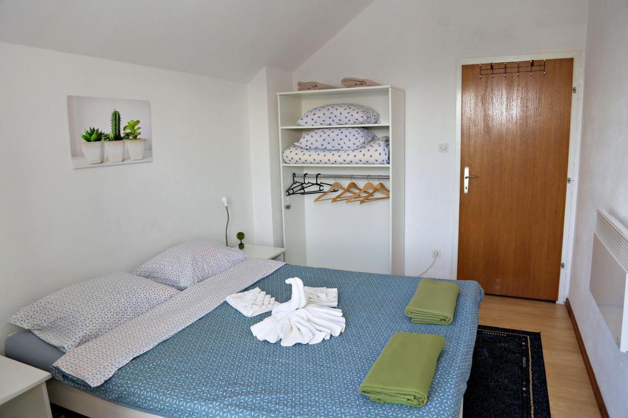 Merak Holiday Home Вісоко Екстер'єр фото