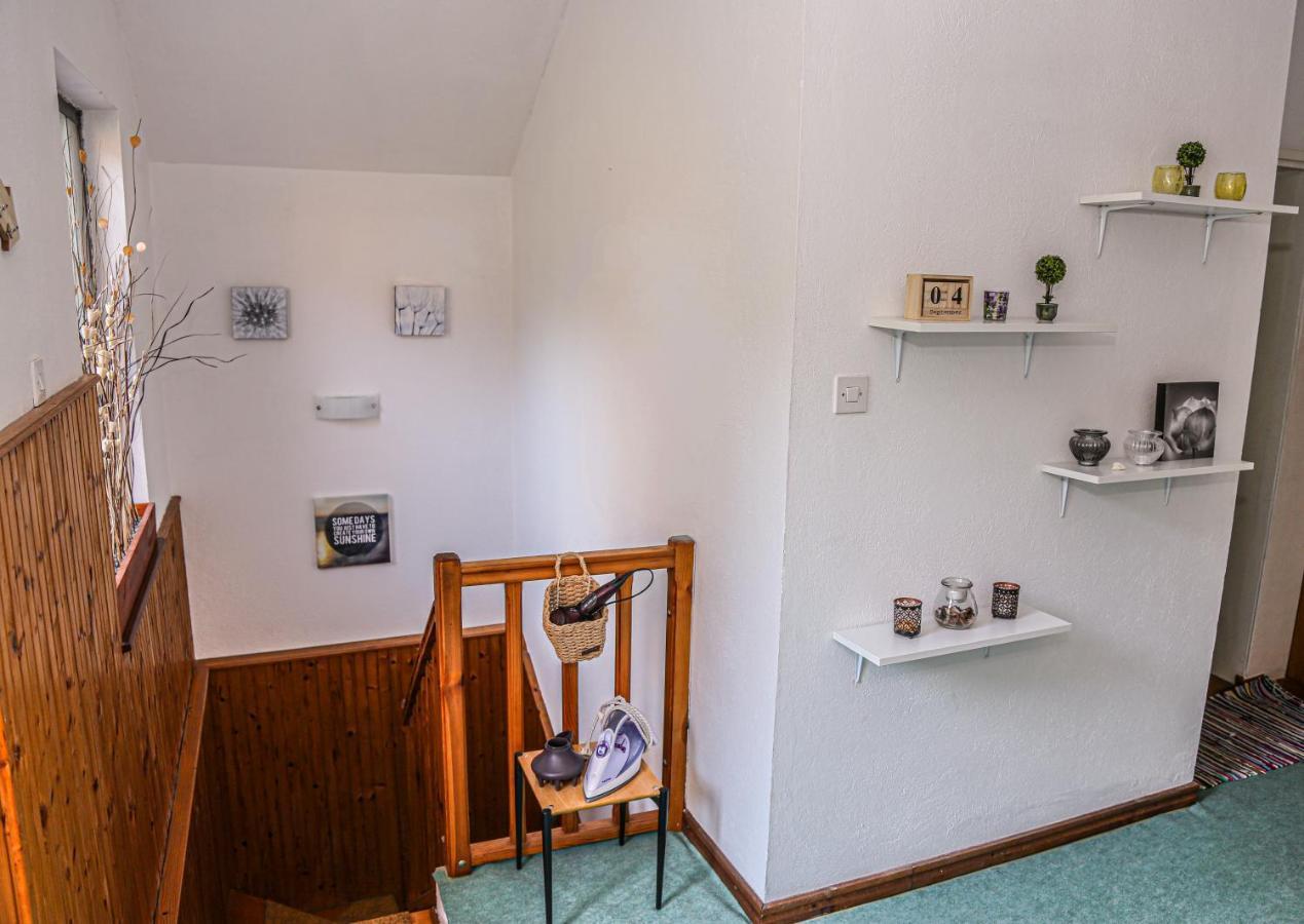 Merak Holiday Home Вісоко Екстер'єр фото